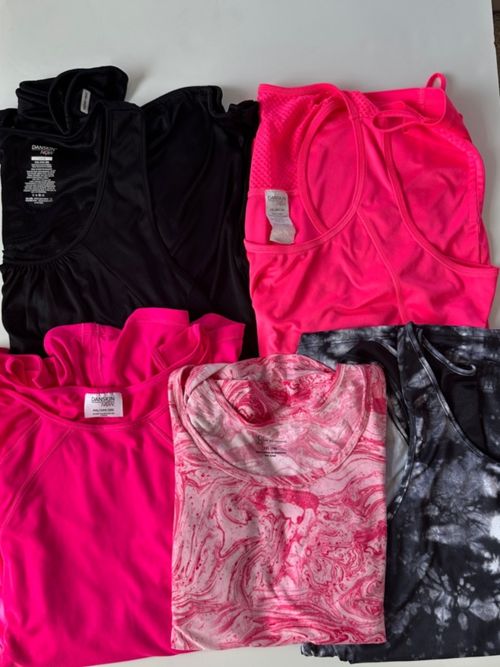 Pink & Black XXL Tank Tops - Women